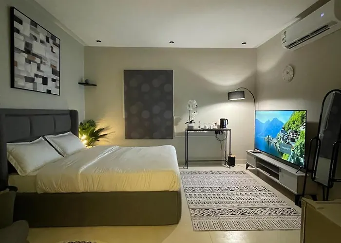 استوديو هادئ وحديث